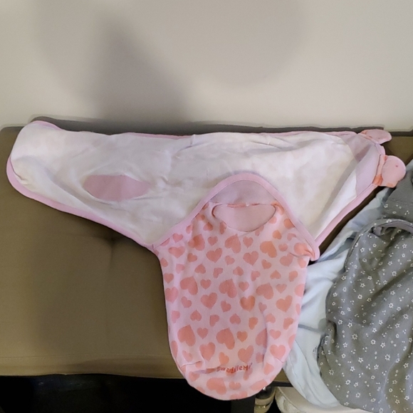 Swaddle Me sleep sacks, S/M and Large - Picture 4 of 4